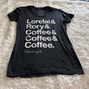 Gilmore Girls "Lorelai & Rory & Coffee & Coffee & Coffee." Women's Large